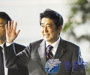 日本国会众参两院26日举行首相指名选举，执政党自民党总裁安倍晋三当选日本第96任首相。这是安倍第二次就任首相。